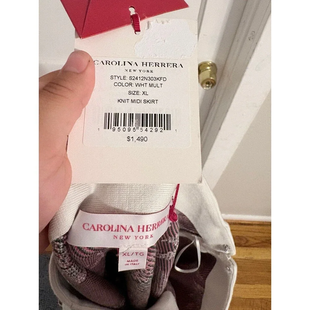 Carolina Herrera size nwt